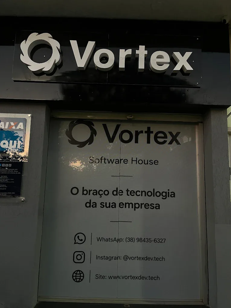 Fachada da Vortex, com a placa da software house sobre a entrada